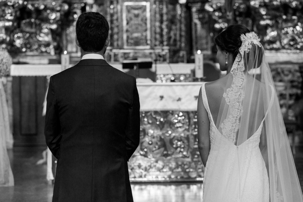 La mirada de complicidad entre los novios